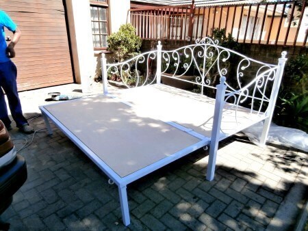 steel metal iron daybed image