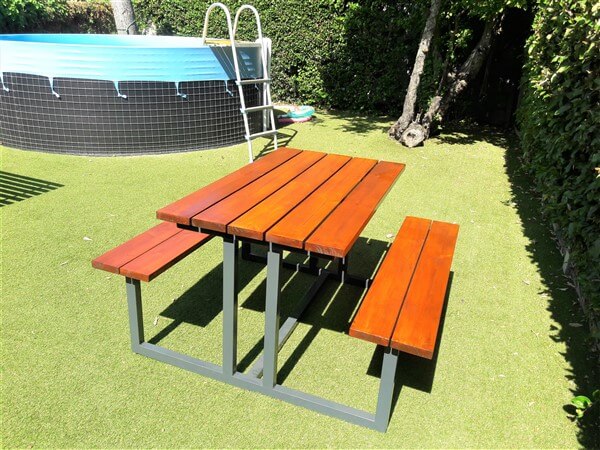 patio bench image