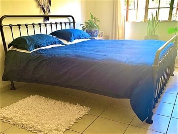 metal steel iron bed image