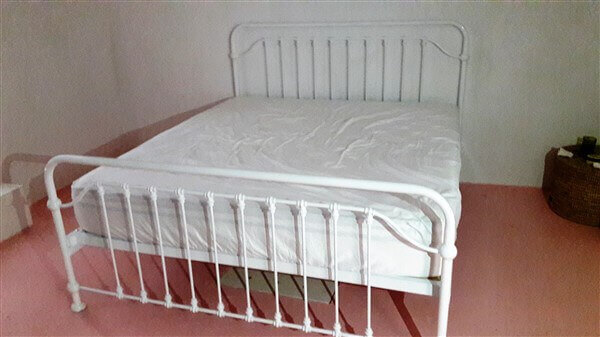 metal steel iron bed image