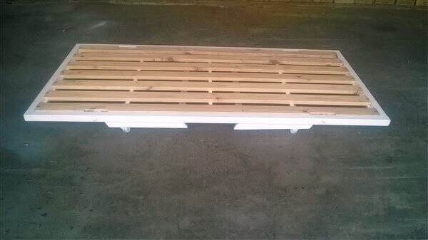 Trundle daybed image